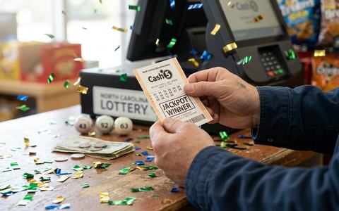 Flat Rock Ticket Wins $436,796 North Carolina Cash 5 Jackpot