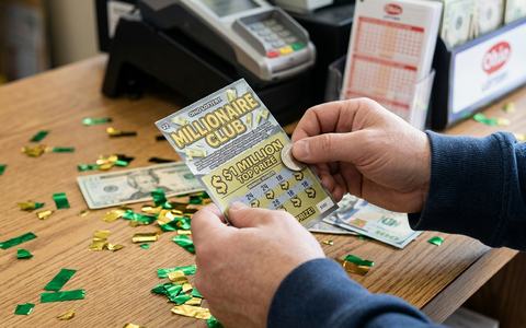 Berea Resident Wins $1 Million Ohio Lottery Scratch-Off Prize